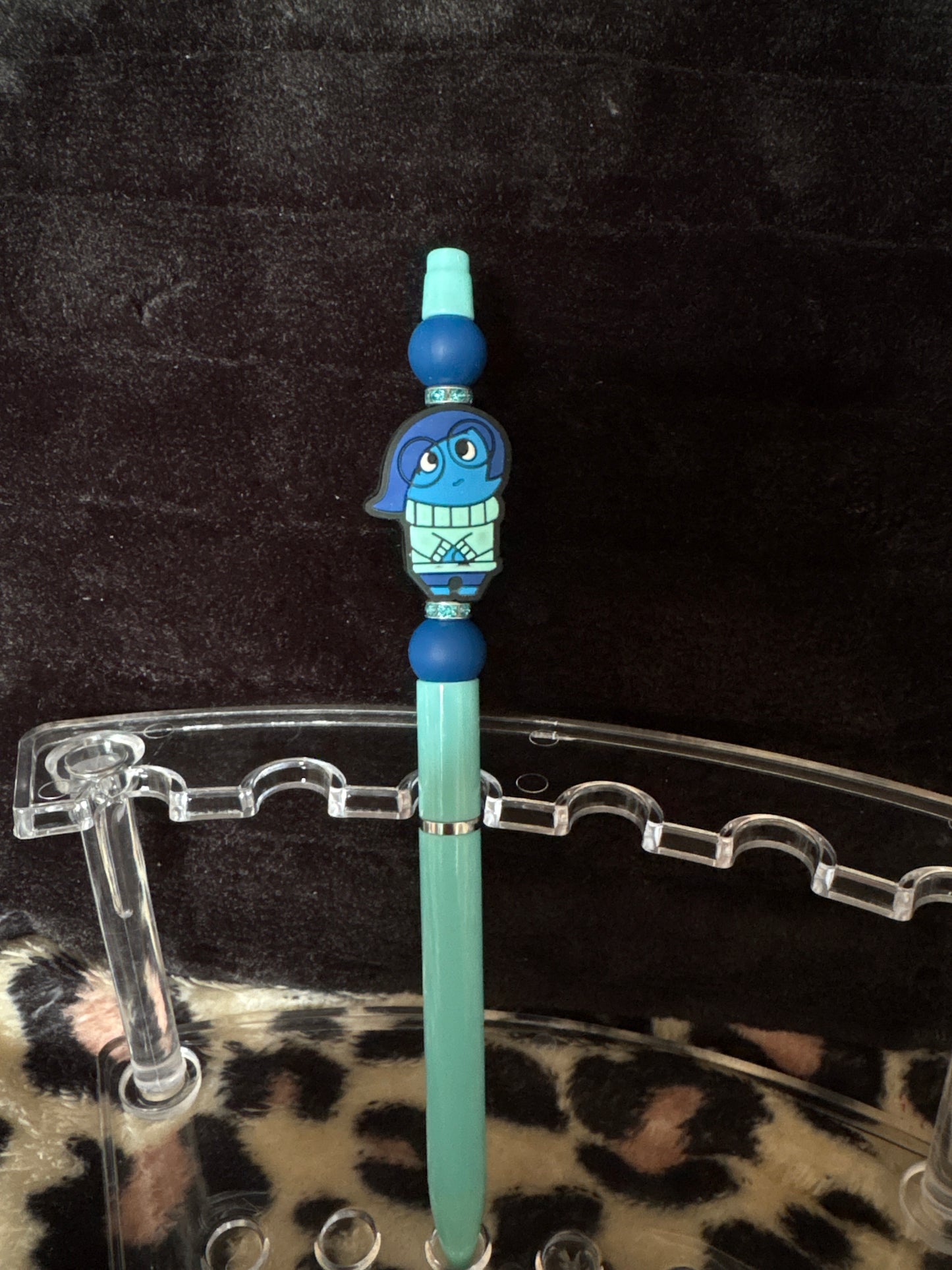 Inside out beaded pen