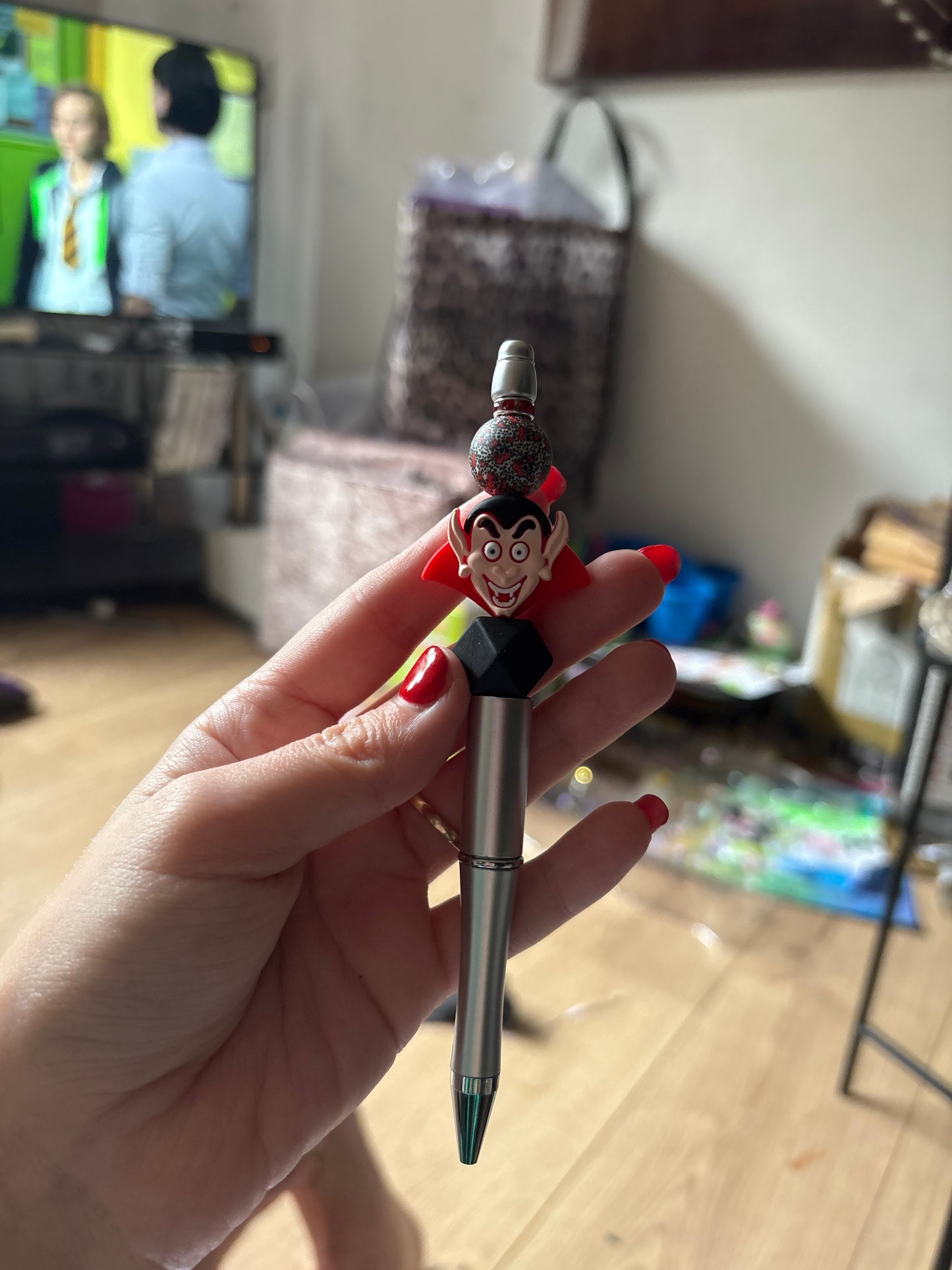 Beaded pen