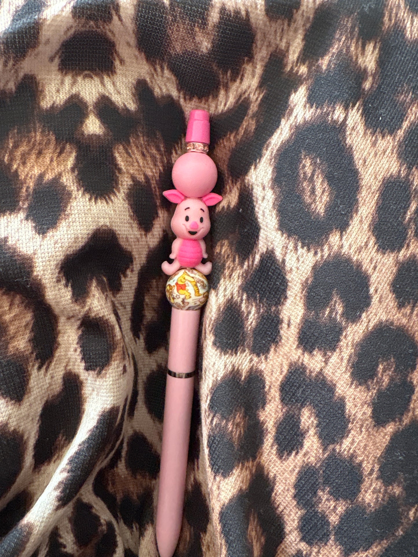 Piglet beaded pen