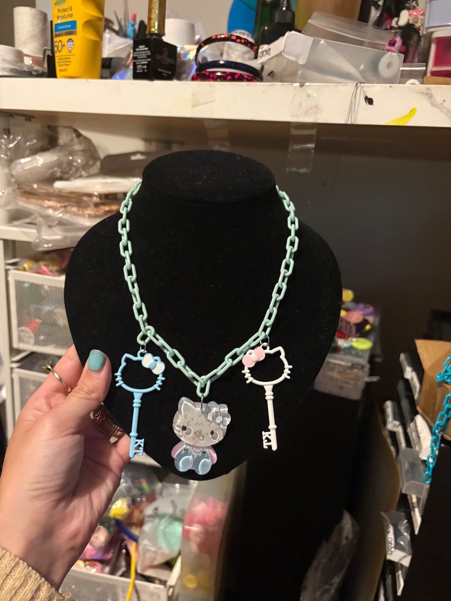 Hello kitty necklace
