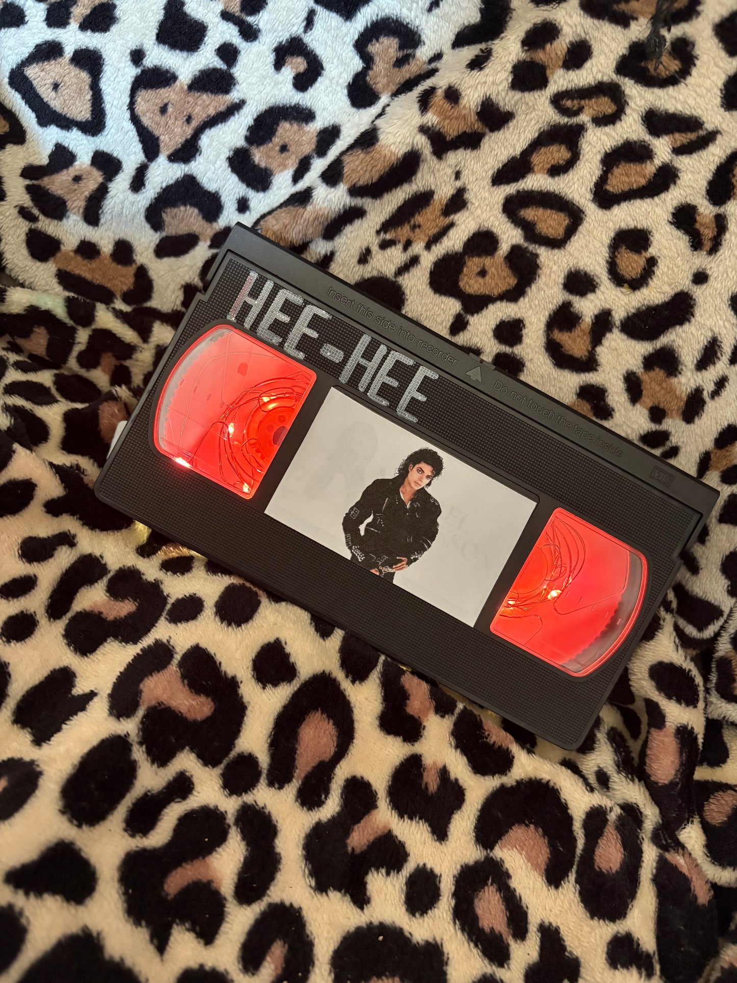 MJ LED light