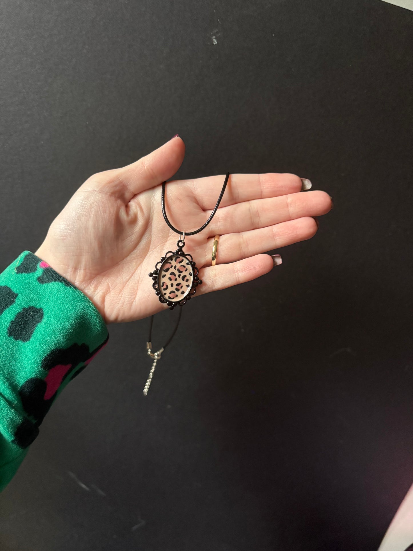 Leopard print necklace