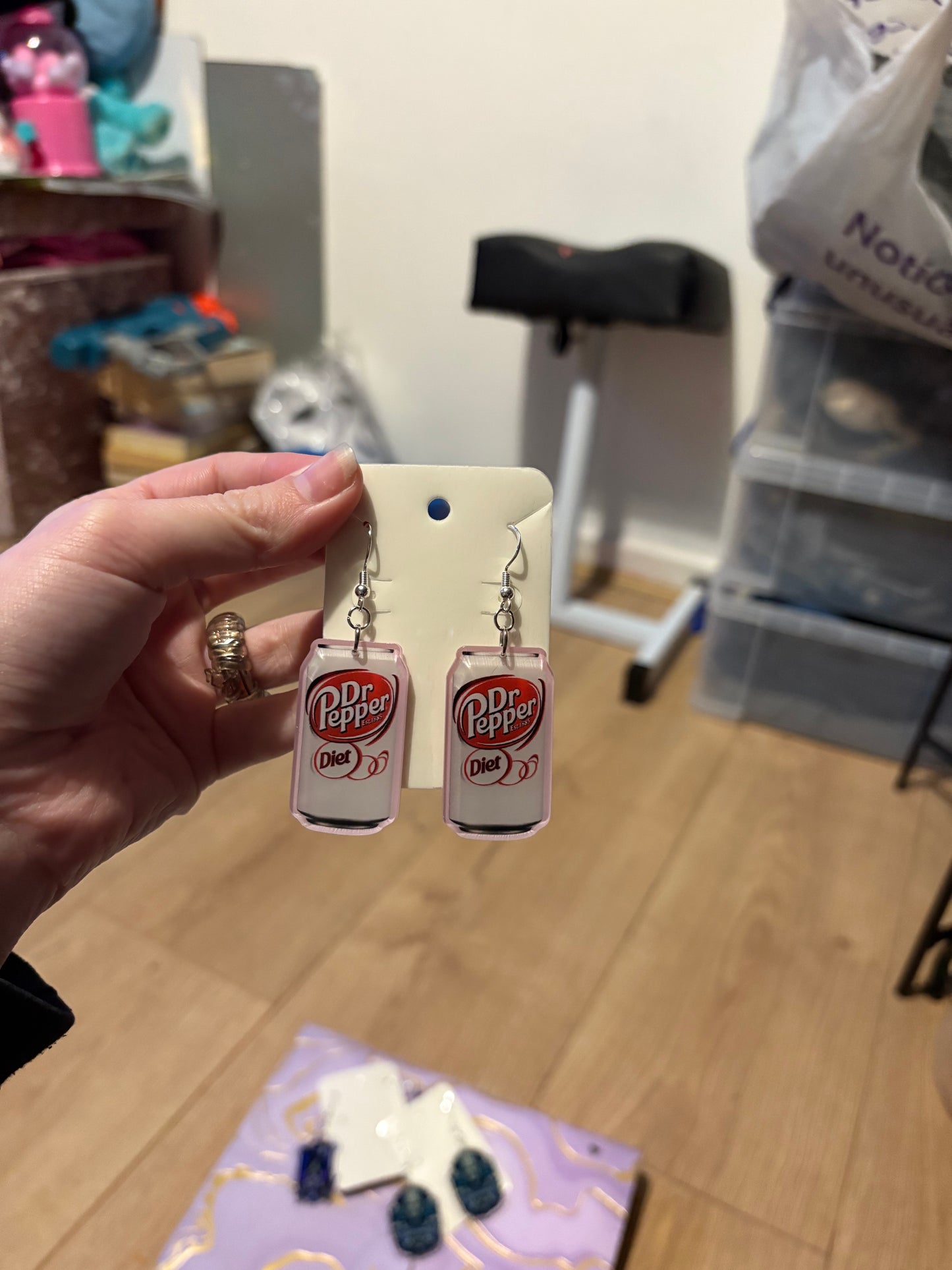 Diet Dr Pepper earrings