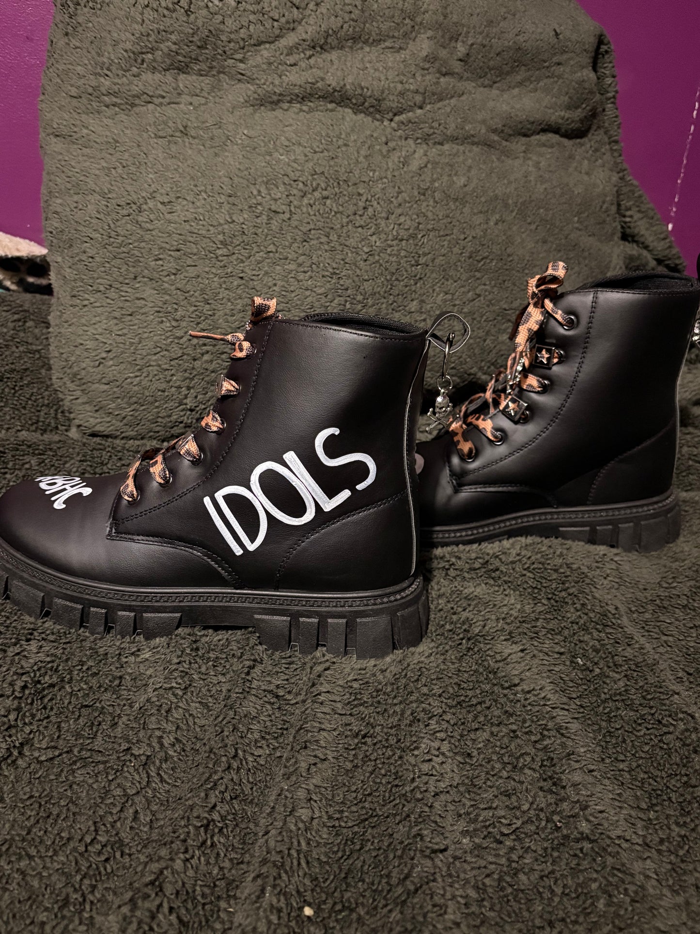 Yungblud boots - size UK 4