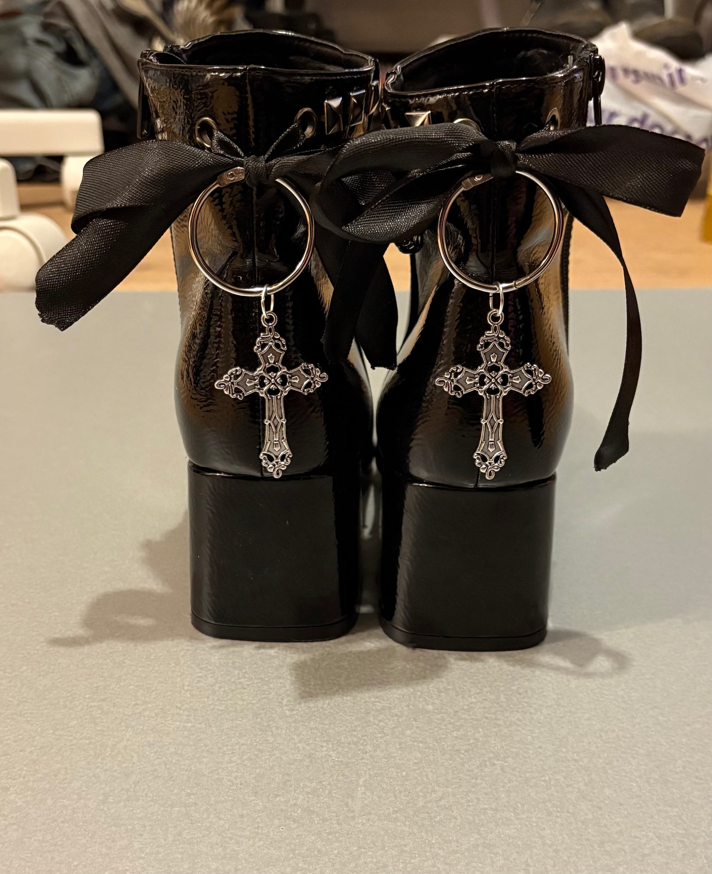 Alt boots