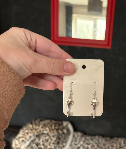Key earrings 🔑
