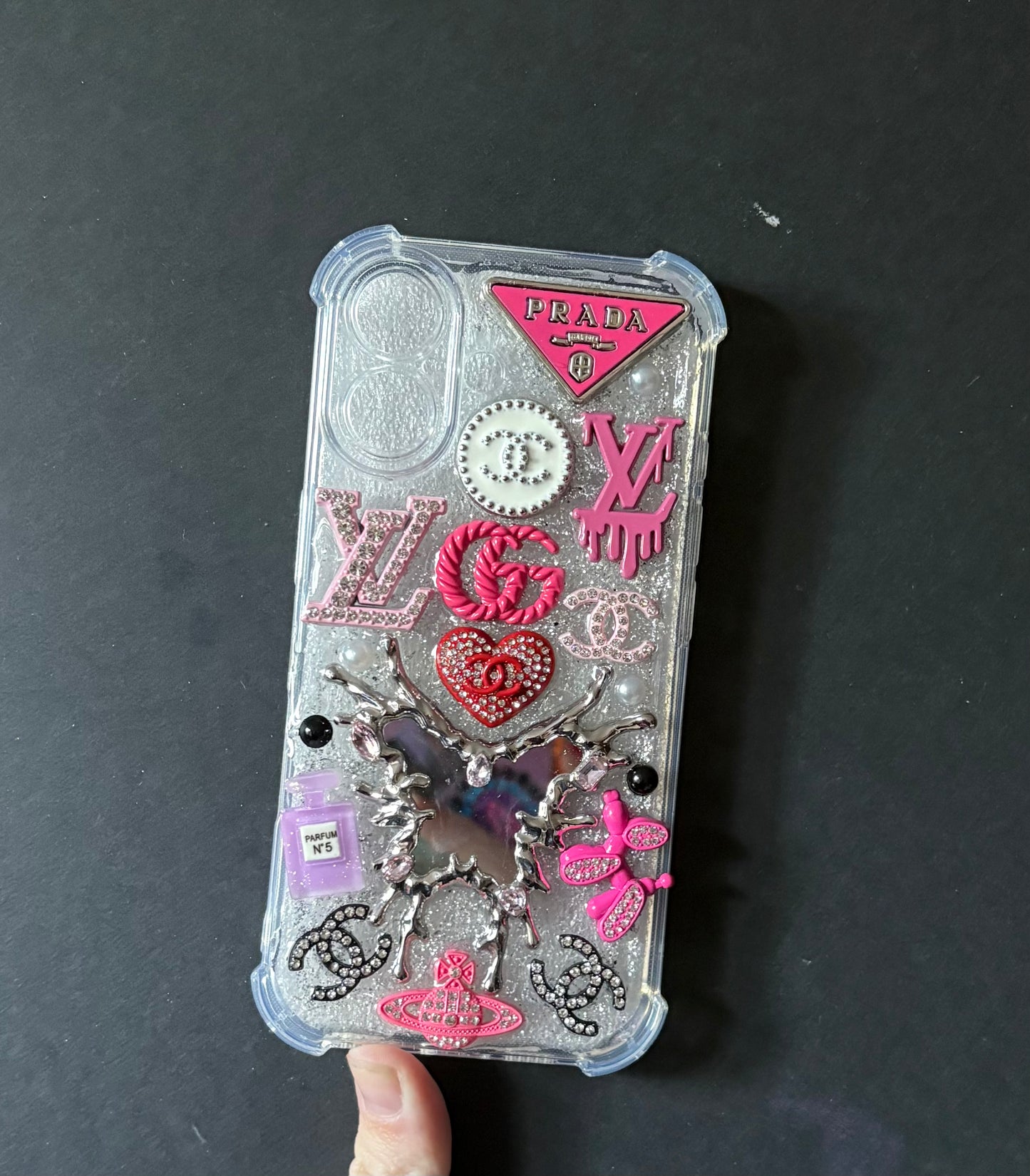 Designer phone case (iPhone 16)