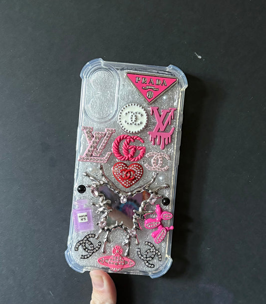 Designer phone case (iPhone 16)
