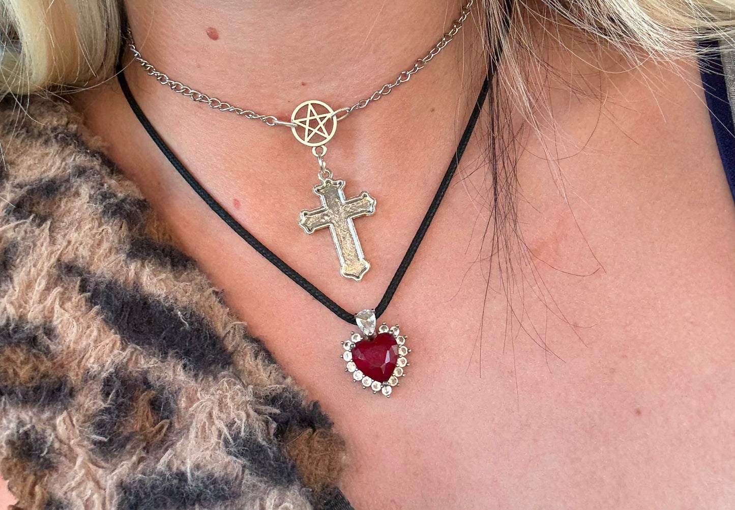 Gothic choker necklace