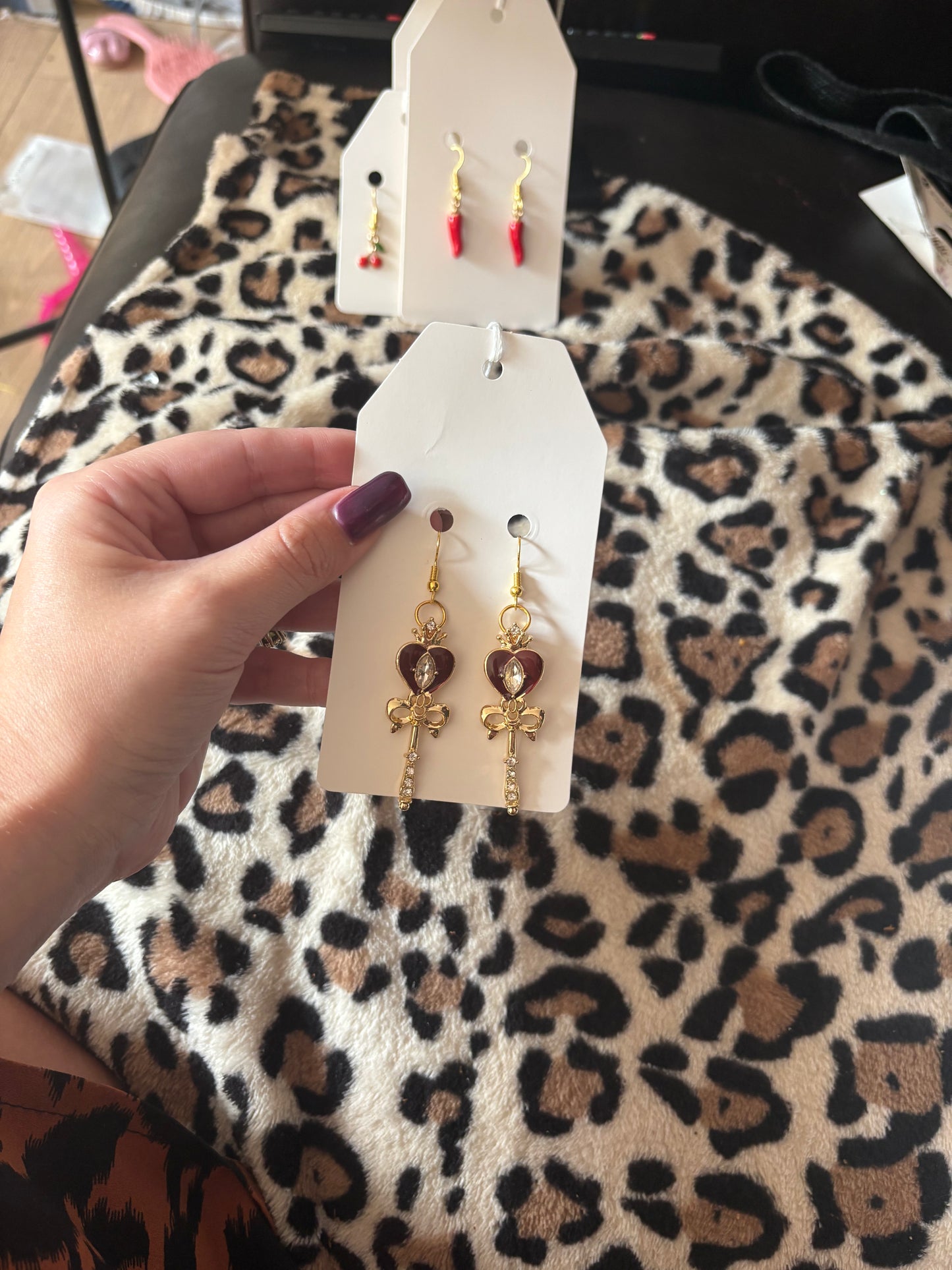 Gold heart earrings