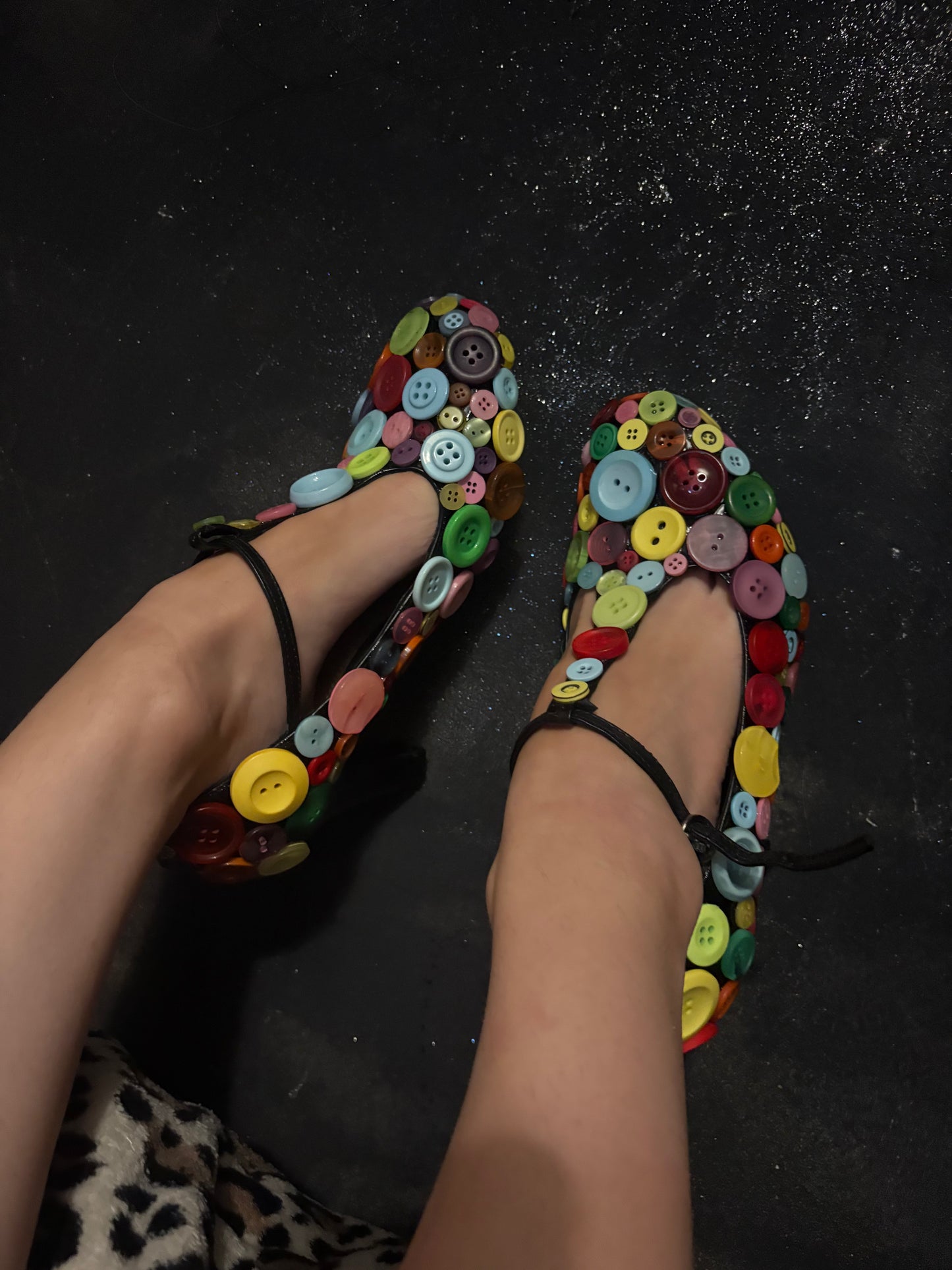 Button heels - size 6