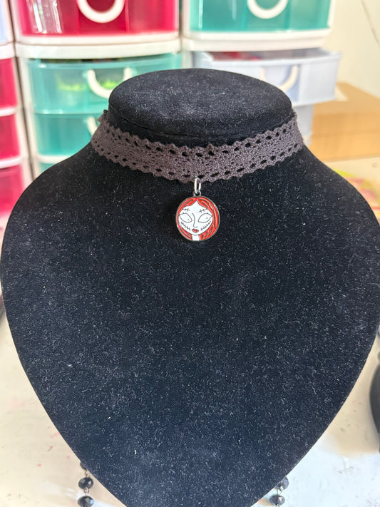 Sally choker