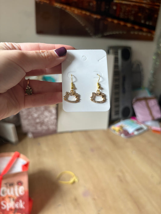 Hello kitty earrings