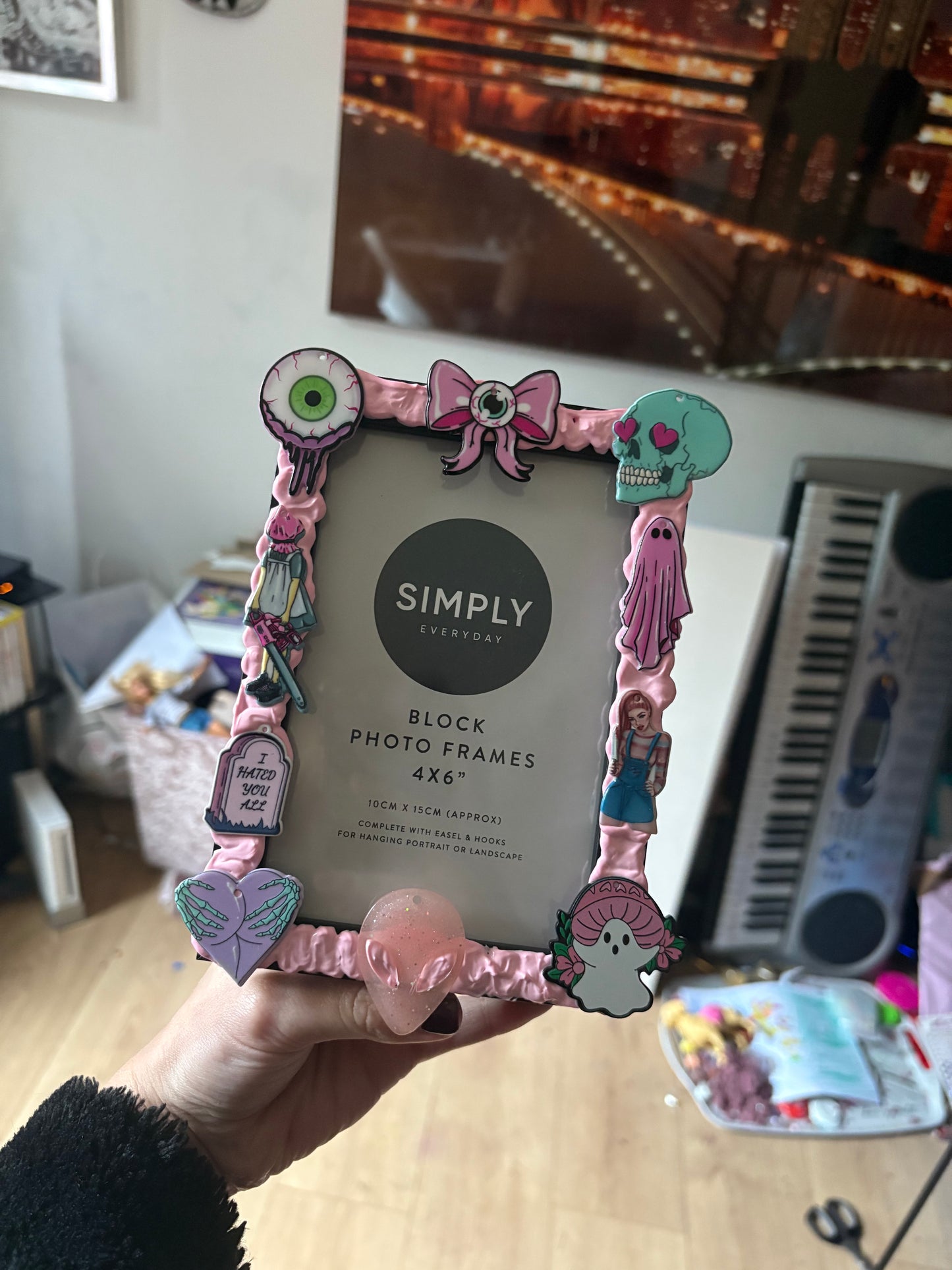 Spooky but cute photo frame