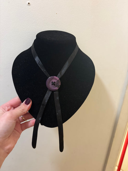 Button necklace