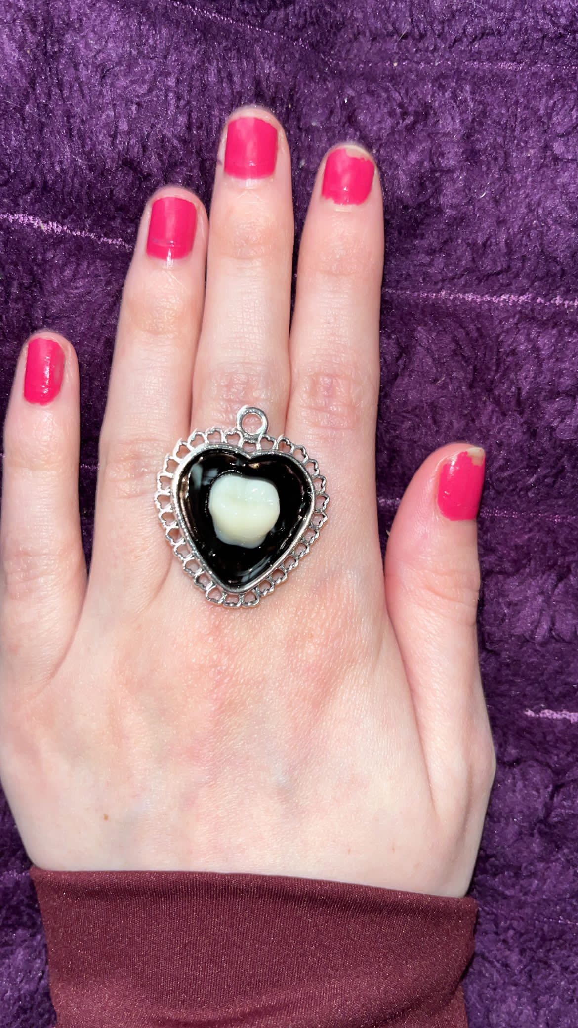 Tooth heart ring