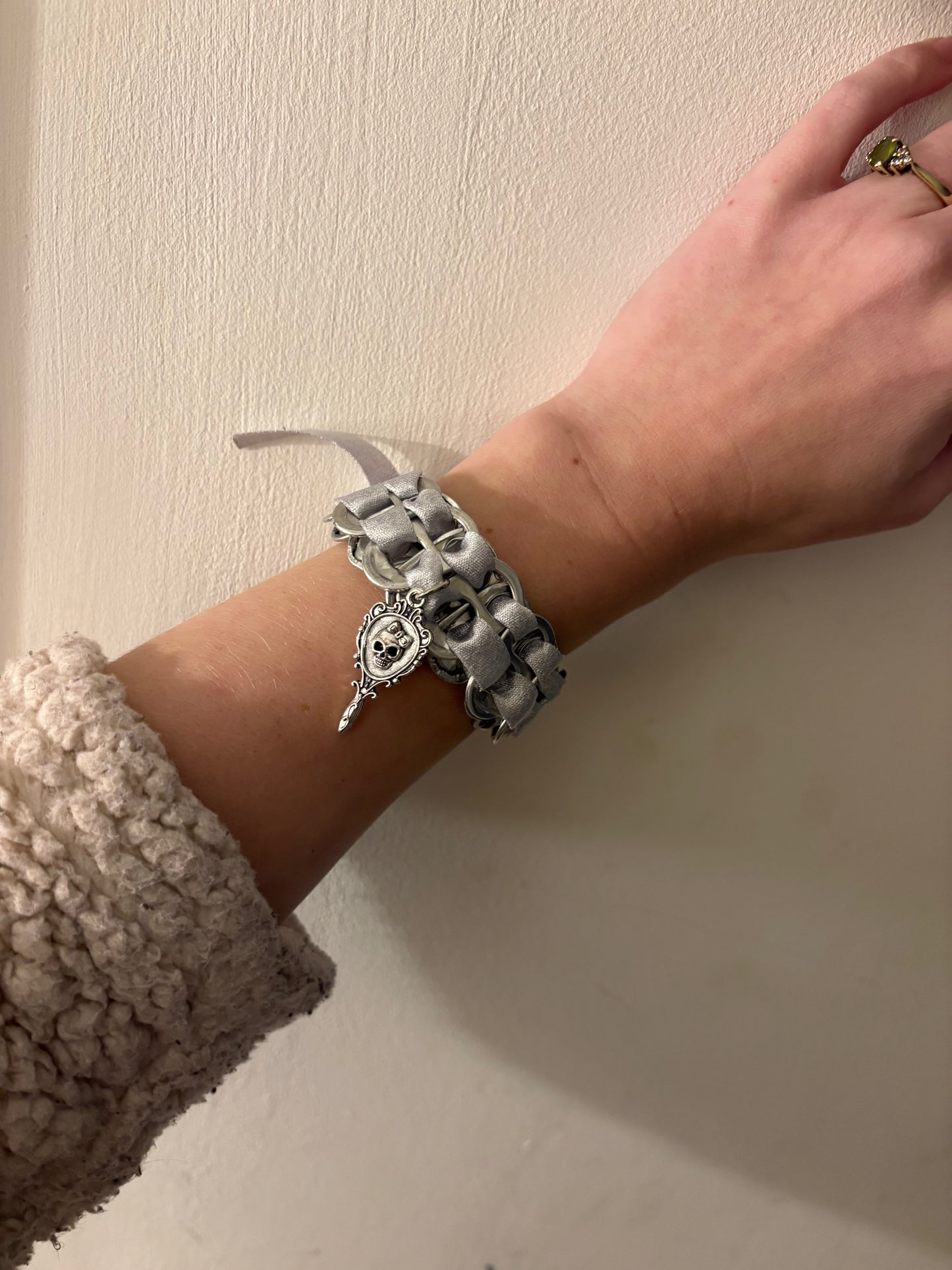 Skull can tab bracelet