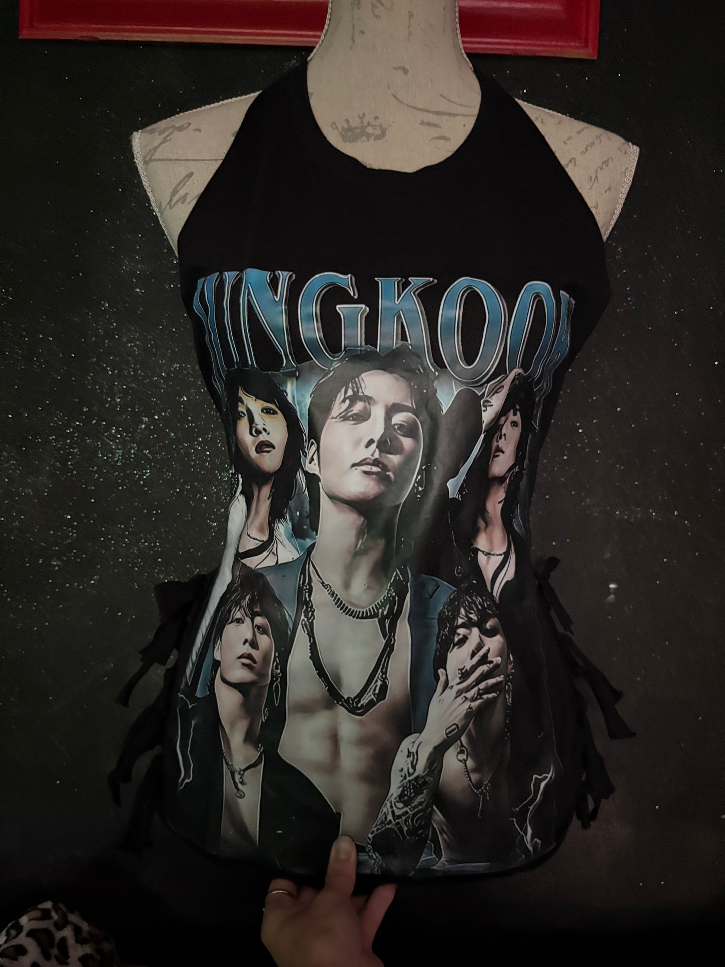 Yungkook bts tee medium