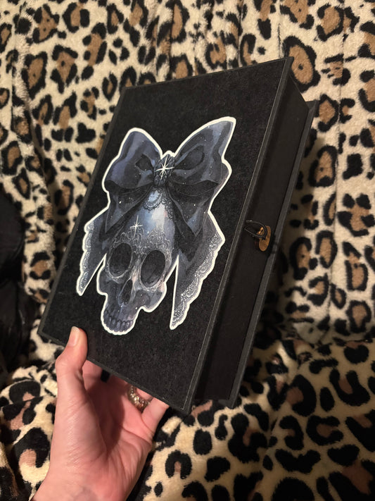 Gothic box