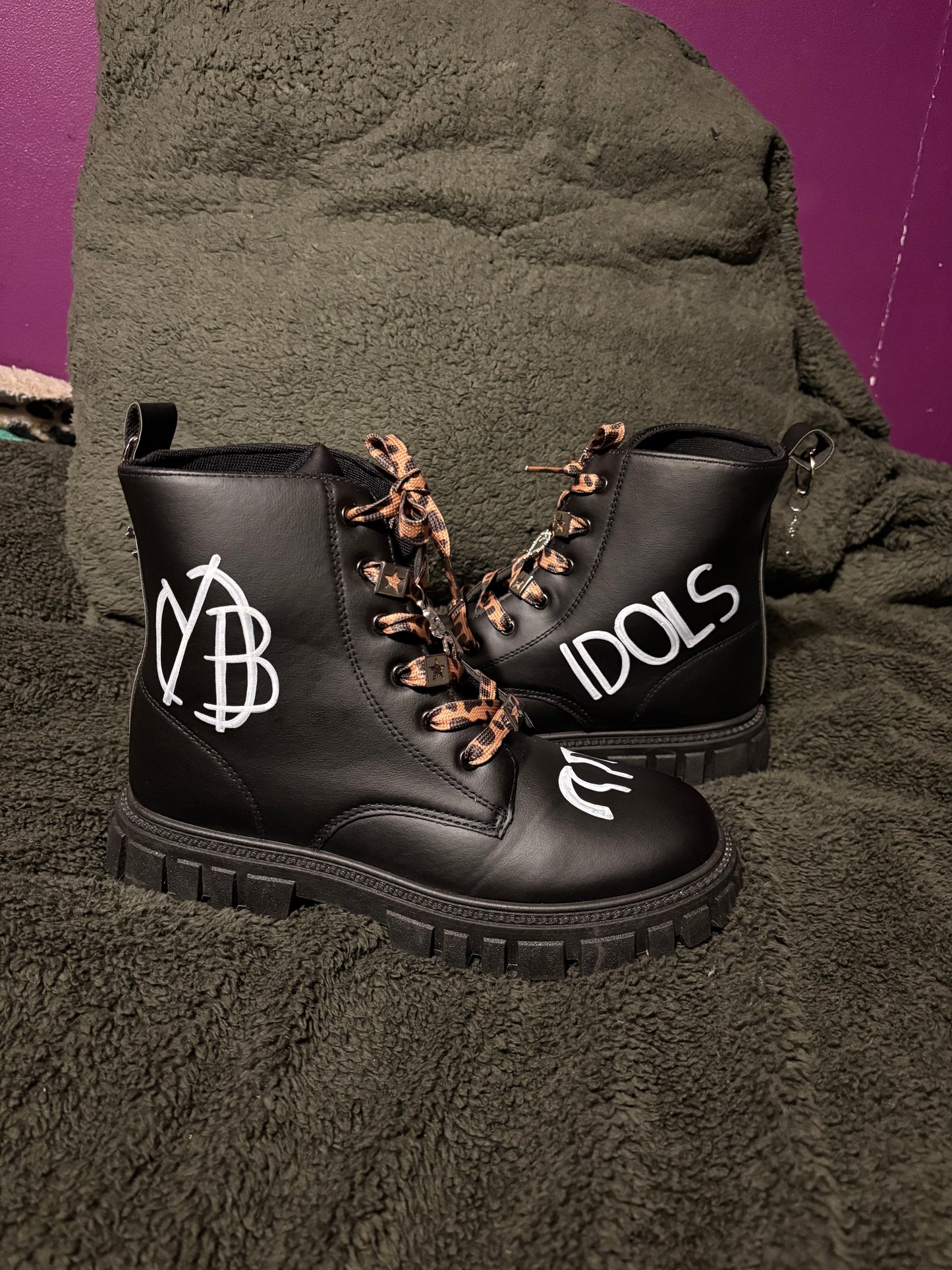 Yungblud boots - size UK 4